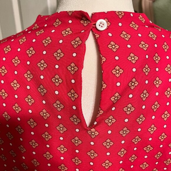 Classy Women's Blouse - Picture 5 of 5